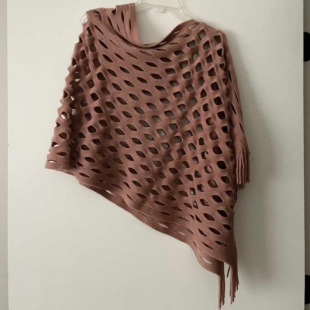 Shredded Shawl in Mauve